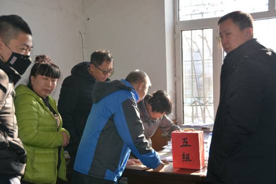 ��ɽ��ѡ�� (2)